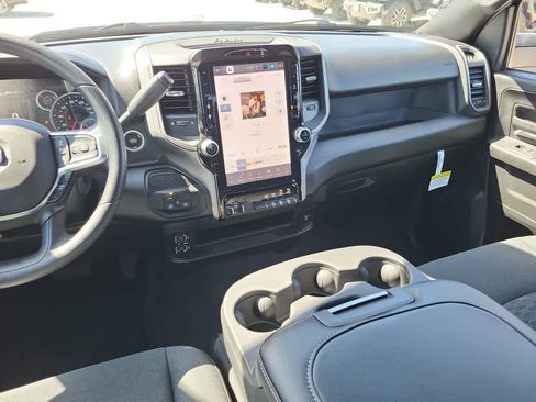 New 2026 RAM 2500 Tradesman AWD/4WD image 24