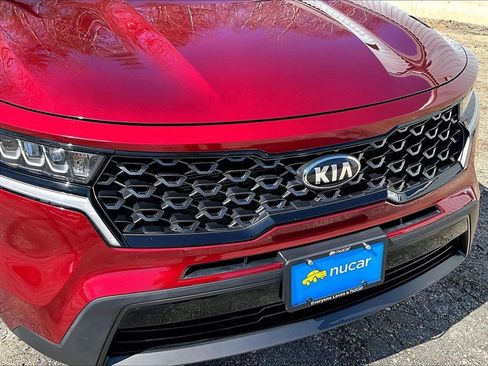 Used 2021 Kia Sorento S image 32