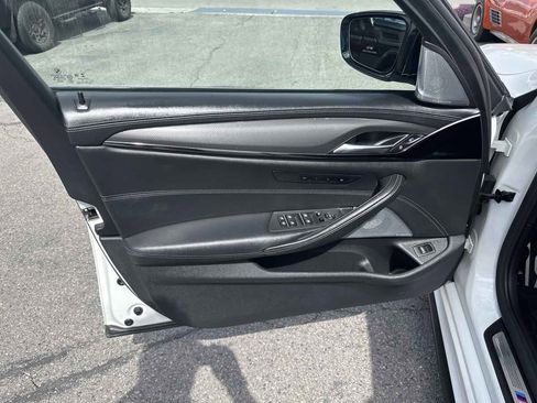 Used 2020 BMW M5 w/ Executive Package image 15