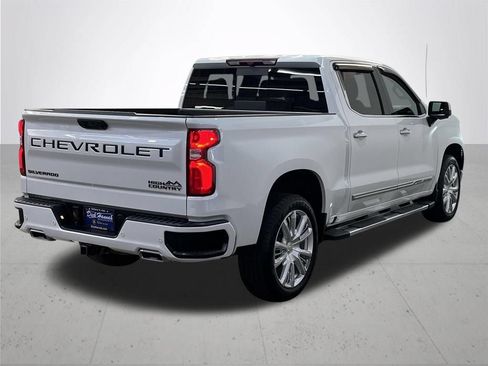 Used 2023 Chevrolet Silverado 1500 High Country w/ High Country Premium Package AWD/4WD image 10