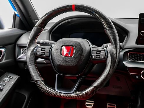 Used 2023 Honda Civic Type R image 15