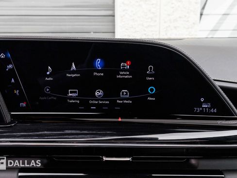 Used 2023 Cadillac Escalade ESV V image 25