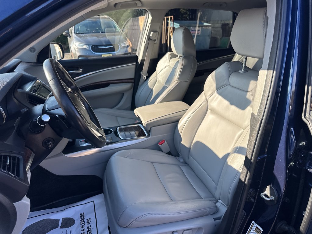 Used 2017 Acura MDX w/ Technology Package AWD/4WD image 14