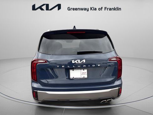 New 2025 Kia Telluride S image 6