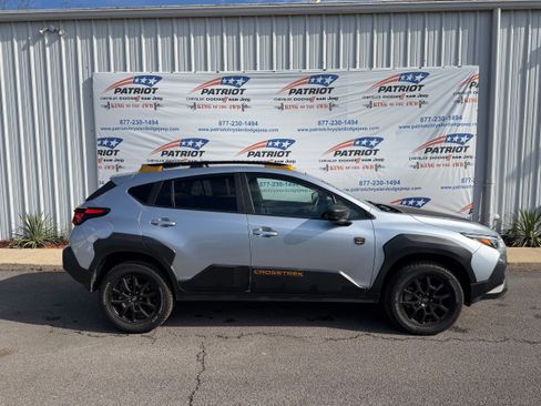 Used 2024 Subaru Crosstrek 2.5i Wilderness w/ Crosstrek Mirror Package image 2