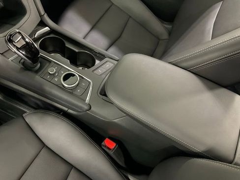 Used 2025 Cadillac XT5 Premium Luxury w/ Technology Package image 19