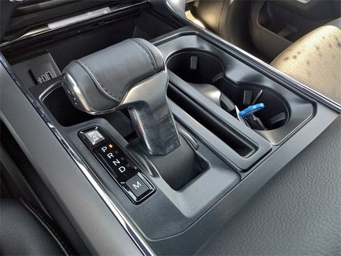 Used 2025 Ford F150 Lariat image 24