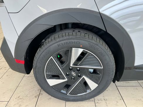 New 2026 Hyundai Ioniq 5 SEL image 15