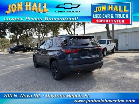 Certified 2023 Chevrolet Traverse LS w/ Midnight/Sport Edition image 5