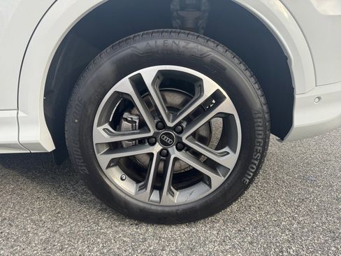 New 2025 Audi Q5 Premium Plus image 22