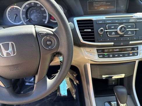 Used 2015 Honda Accord LX image 16