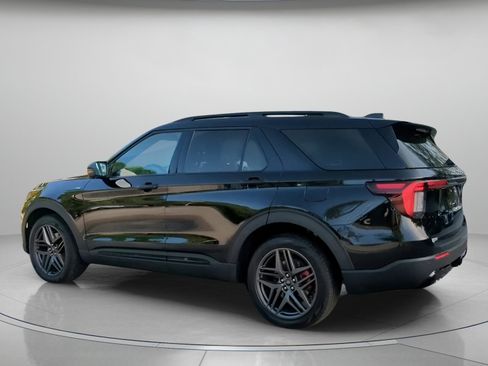 New 2026 Ford Explorer ST-Line w/ ST-Line Street Pack RWD image 19