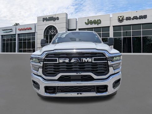 New 2026 RAM 2500 Tradesman AWD/4WD image 8