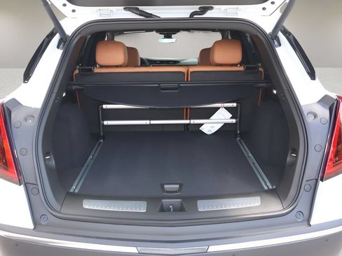 New 2026 Cadillac XT5 Premium Luxury w/ Driver Assist Package AWD/4WD image 15