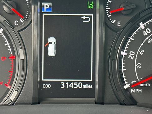 Used 2022 Toyota 4Runner SR5 Premium image 35