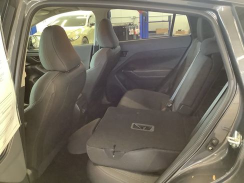 Certified 2024 Subaru Crosstrek 2.0i Premium AWD/4WD image 15