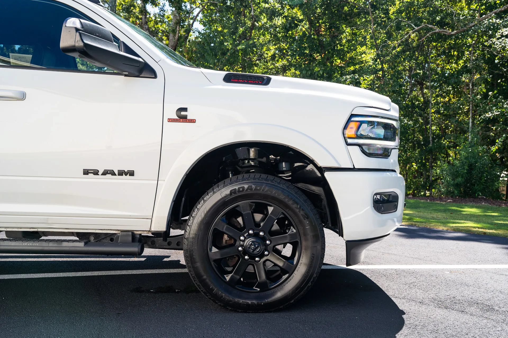 Used 2019 RAM 2500 Laramie w/ Night Edition AWD/4WD image 11