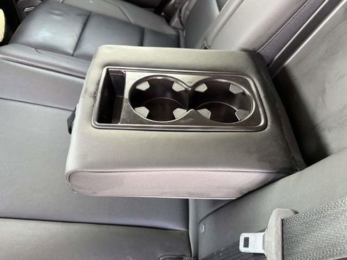 Used 2019 Chevrolet Tahoe LT image 12