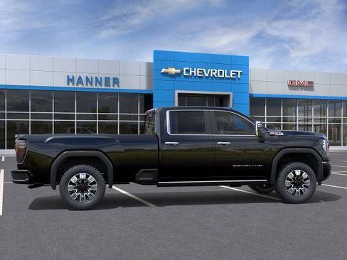 New 2026 GMC Sierra 3500 Denali w/ Denali Reserve Package AWD/4WD image 22