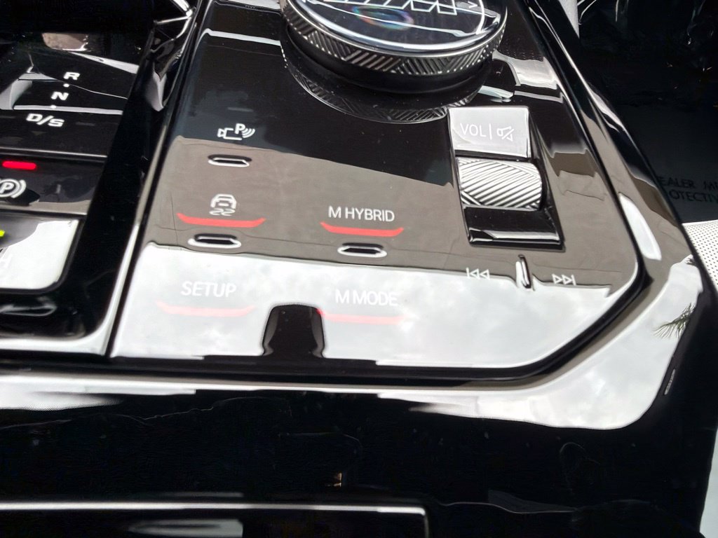 Used 2025 BMW M5 Touring AWD/4WD image 56