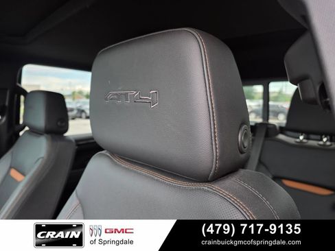 Used 2023 GMC Sierra 1500 AT4 w/ AT4 Premium Package AWD/4WD image 21