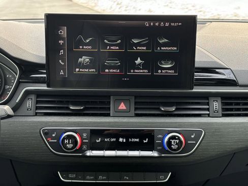 Used 2021 Audi A4 2.0T Premium w/ Convenience Package image 27