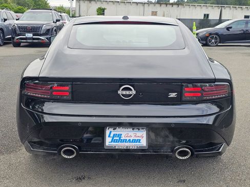 New 2026 Nissan Z Sport w/ Floor Mat Package RWD image 6