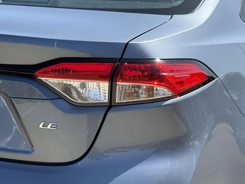 Used 2024 Toyota Corolla LE FWD image 7