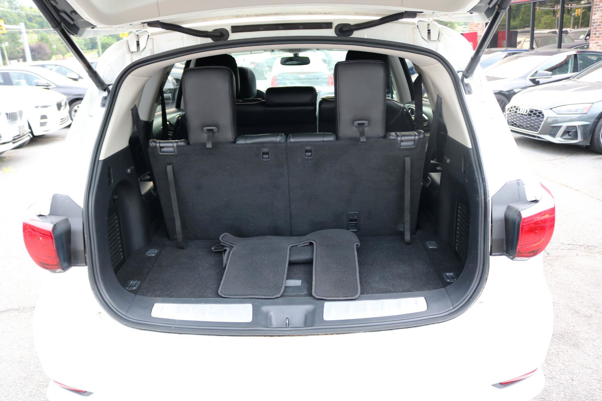 Used 2016 INFINITI QX60 Luxe AWD/4WD image 39