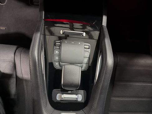 Used 2024 Mercedes-Benz GLS 450 4MATIC image 21