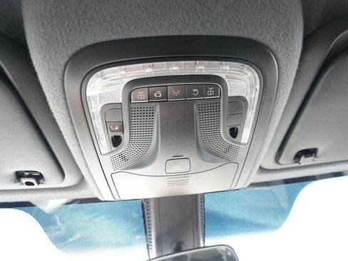 Used 2022 Mercedes-Benz Sprinter 2500 image 12