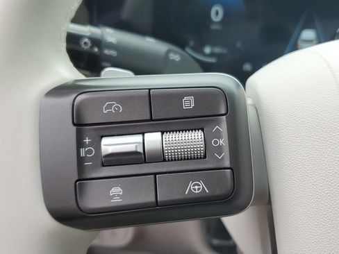 Used 2026 Hyundai Palisade SEL FWD image 21