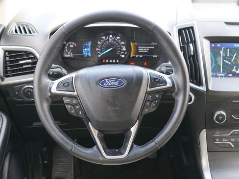 Used 2020 Ford Edge SEL w/ Convenience Package FWD image 26
