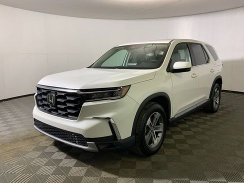 Used 2023 Honda Pilot EX-L image 5