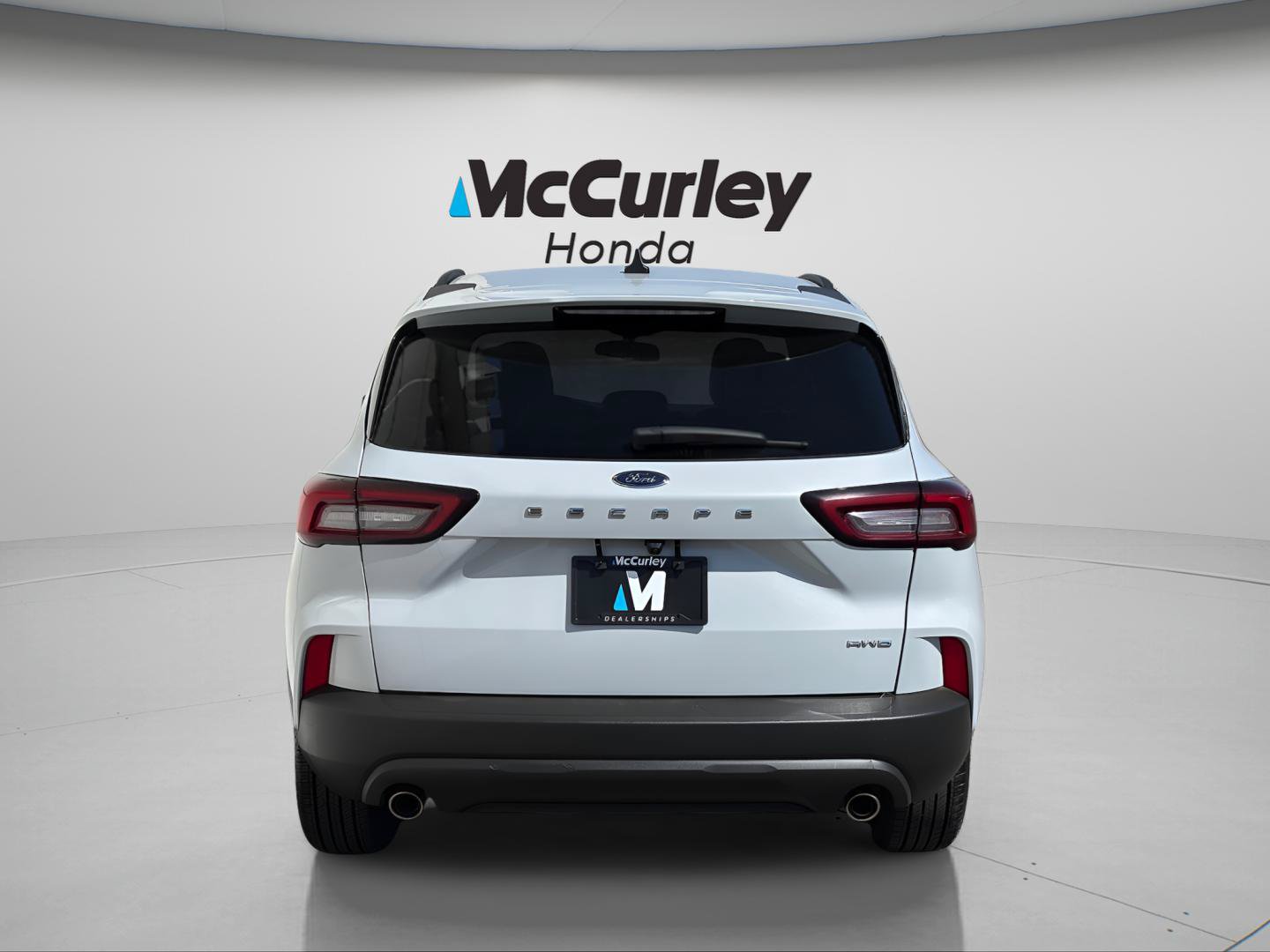 Used 2025 Ford Escape ST-Line Select AWD/4WD image 4