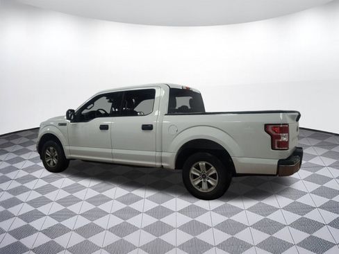 Used 2018 Ford F150 XLT image 3