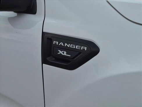Used 2019 Ford Ranger XL w/ Equipment Group 101A Mid AWD/4WD image 12