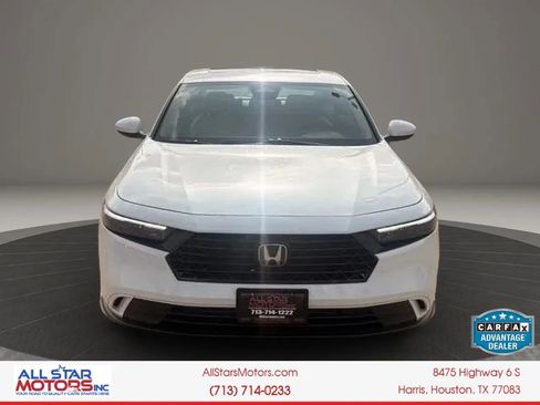 Used 2024 Honda Accord EX image 2