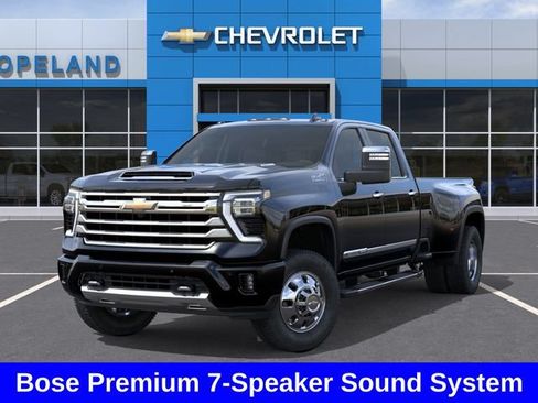 New 2026 Chevrolet Silverado 3500 High Country w/ High Country Premium Package AWD/4WD image 7