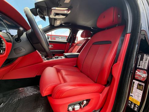 Used 2022 Rolls-Royce Ghost w/ Ghost Package AWD/4WD image 27