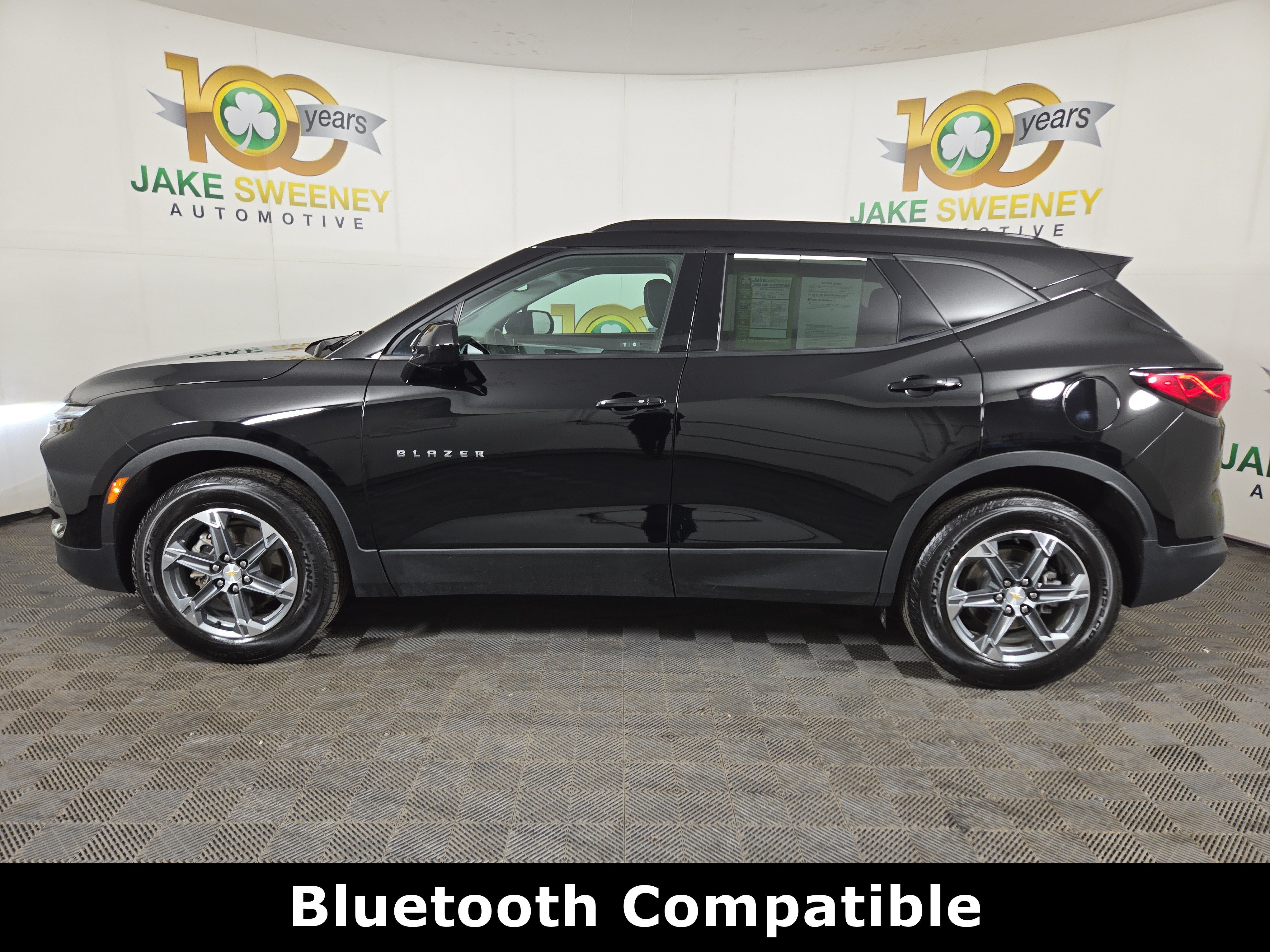 Certified 2024 Chevrolet Blazer LT w/ Convenience Package FWD image 4