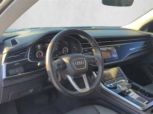 Used 2021 Audi Q8 Premium Plus w/ Premium Plus Package AWD/4WD image 10