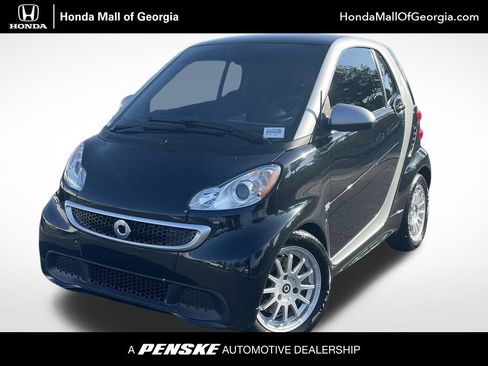 Used 2013 smart fortwo passion RWD image 1
