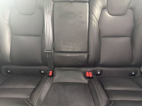 Used 2023 Volvo XC60 B5 Ultimate w/ Climate Package AWD/4WD image 15