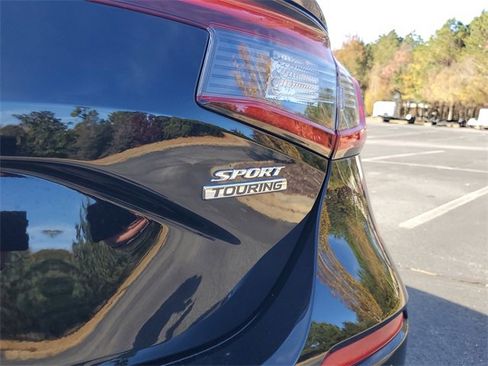 Certified 2024 Honda Civic Sport Touring image 7