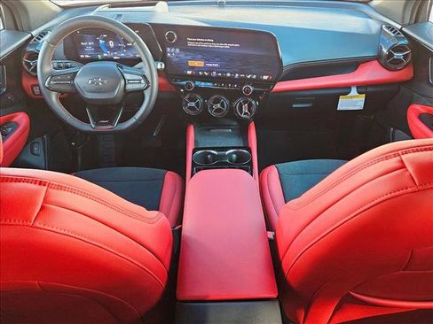 New 2025 Chevrolet Blazer EV RS image 16