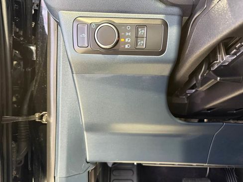 Used 2022 Ford Maverick XLT image 25