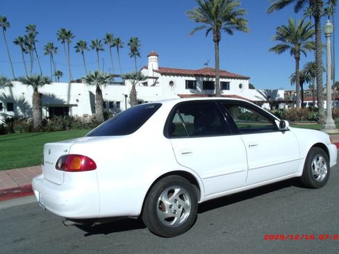 Used 2002 Toyota Corolla LE image 20