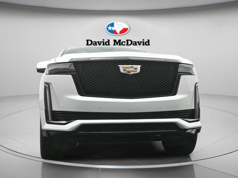 Used 2023 Cadillac Escalade ESV Sport w/ Touring Package AWD/4WD image 36