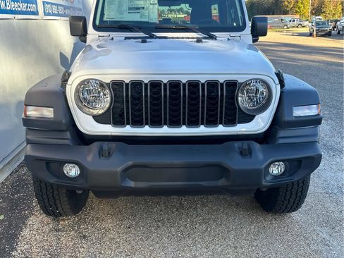 New 2025 Jeep Wrangler Sport image 9